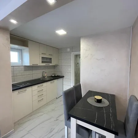 펜션 Zoranovi Konaci