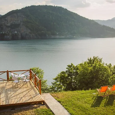 Zoranovi Konaci Holiday home *