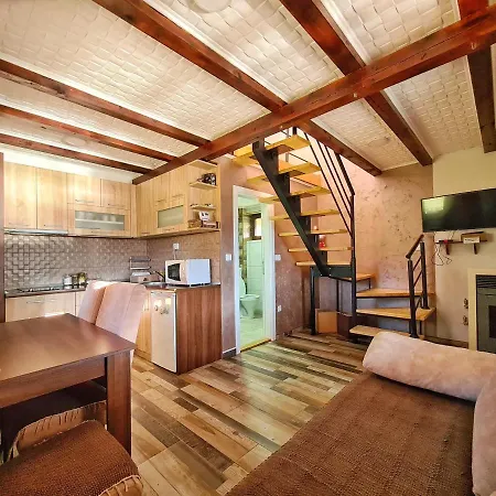 Zoranovi Konaci Holiday home